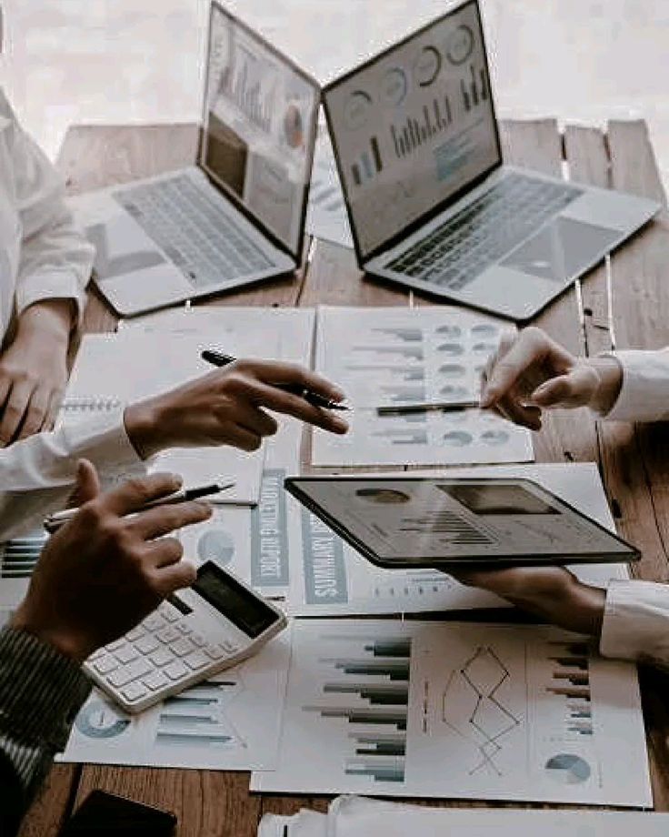 Porträt von Lukas Weber